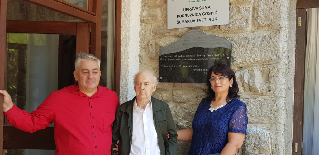 SVETOROČKI ŠUMARI OTKRILI NOVU SPOMEN PLOČU
