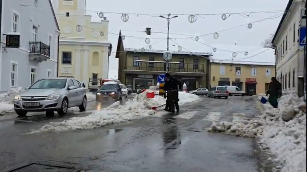 Obavijest o uklanjanju snijega i leda