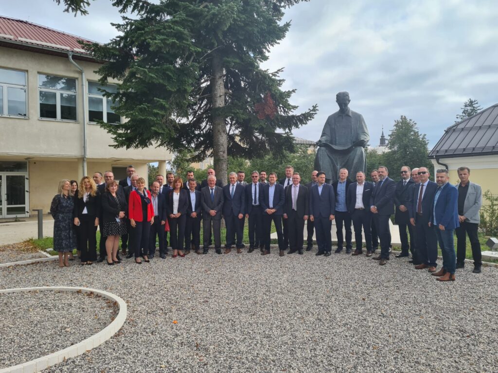 KOLEGIJ DIREKTORA  HEP – ODS  U  GOSPIĆU