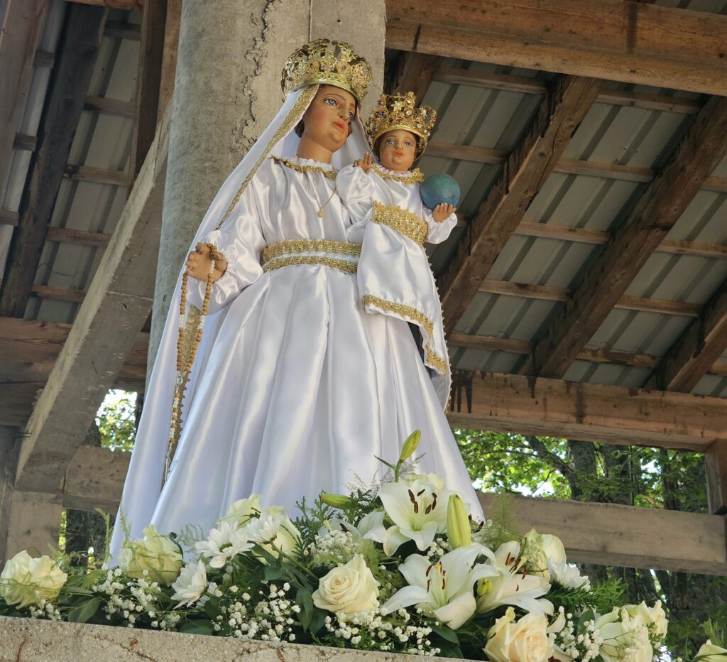PROSLAVA SVETKOVINE VELIKE GOSPE