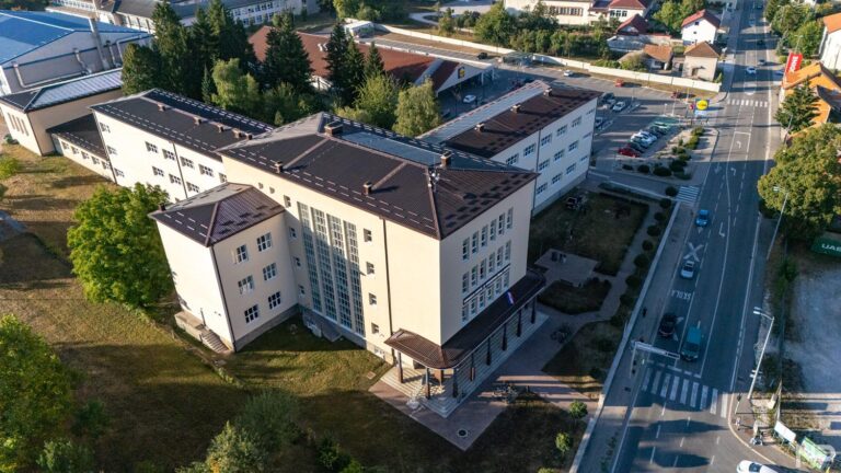 ZAVRŠENA VELIKA ENERGETSKA OBNOVA U GOSPIĆU
